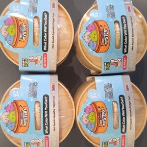 4-Crazy Fun Squishy Bun MINI Mystery Color Squishy Dumpling Set New Sealed